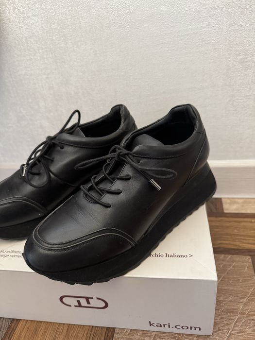 ботинки женские продам