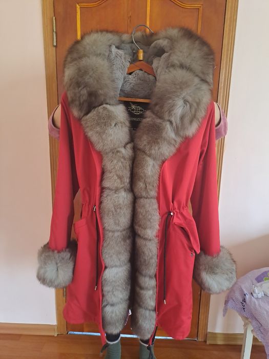 Продам парку,  в идеальном состоянии