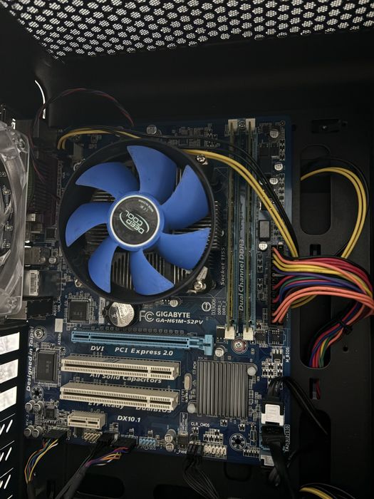 Продаю комплект материскую плату