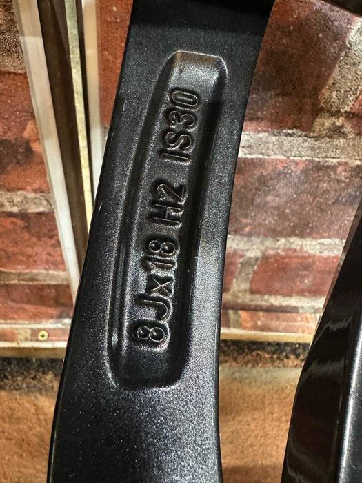 Jant BMW SERIA 5 G30 r18 j8 stil 662m