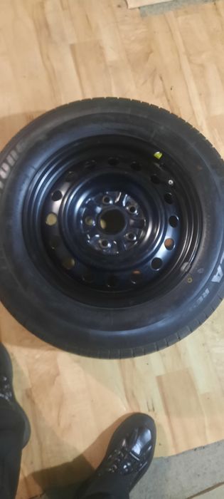 Запаска на камри