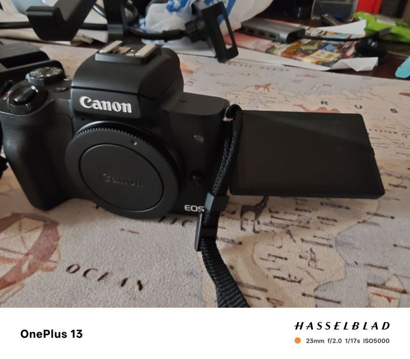 Canon EOS M50 Mark II + комплект