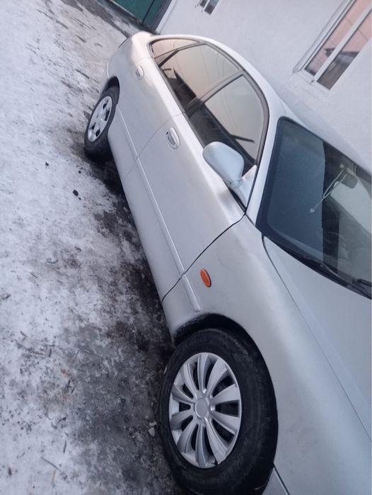 Машина мазда кронс