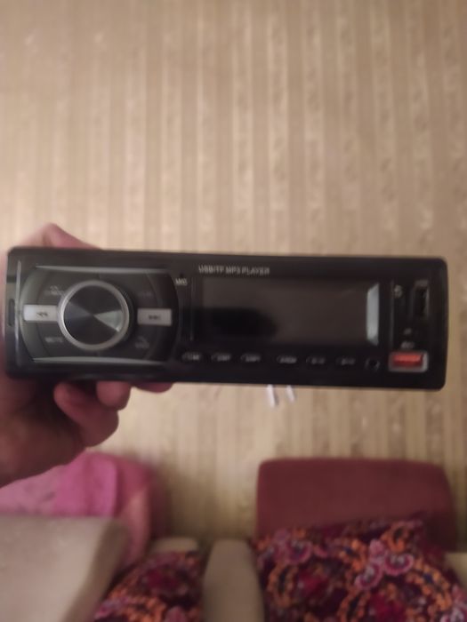 Продам автомагнитолу
