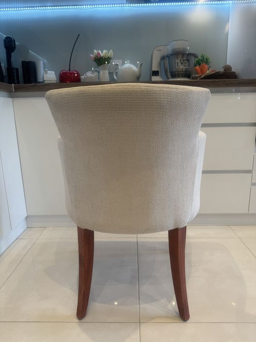 Стол тип кресло