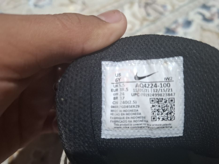 Nike TeamHustle Размер38-39