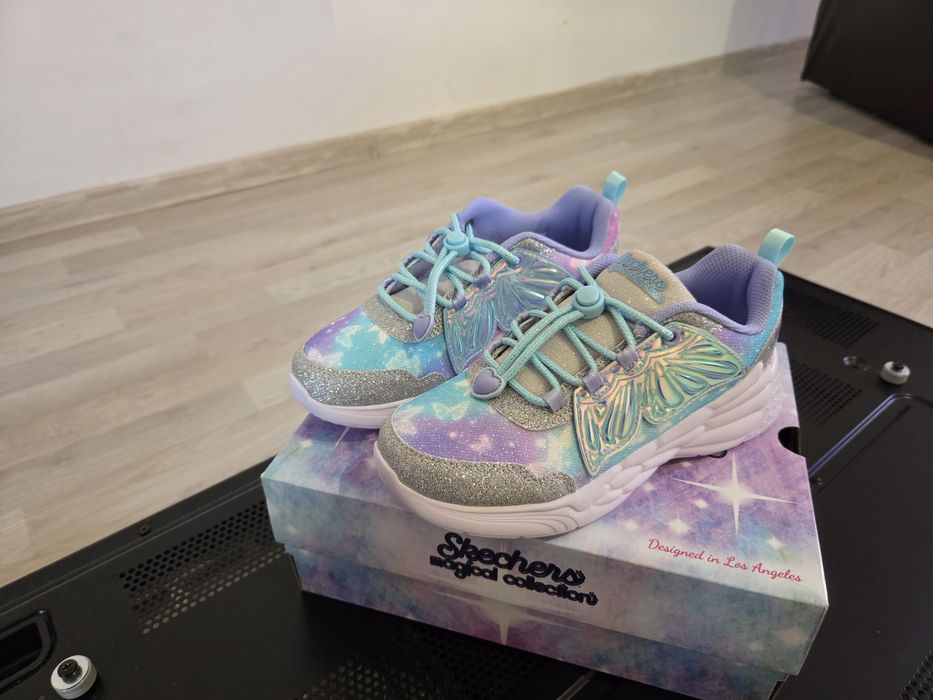 Oferta unica Skechers