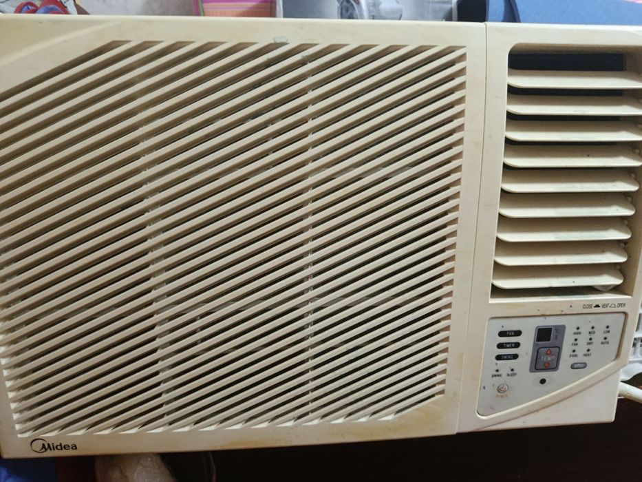 Продается кондиционер Midea зима лета