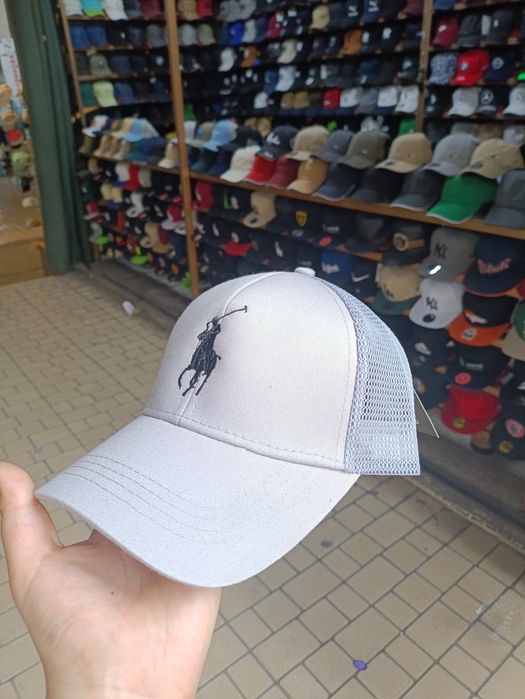 kepka sikidka  setkali