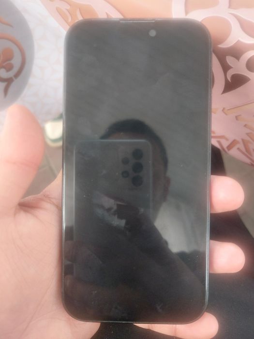 Продам iPhone 15