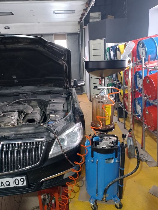 Замена масла автомобиля