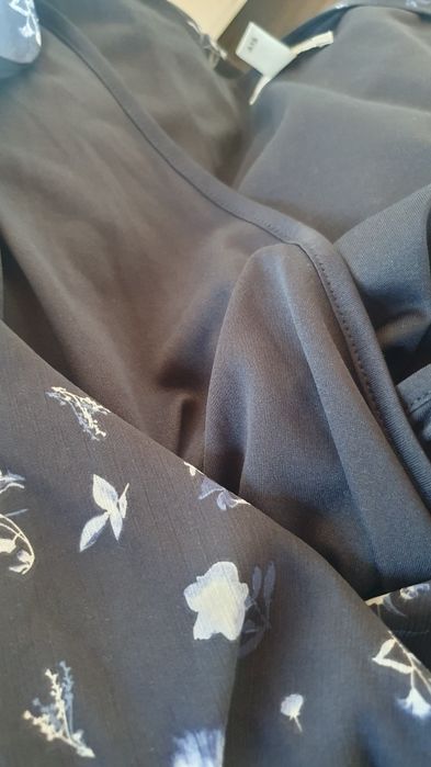 Rochie gravida & alaptare H&M MAMA, mărimea L, imprimeu floral