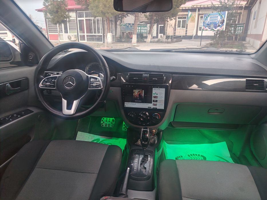 Faqat naxtga kelishiladi