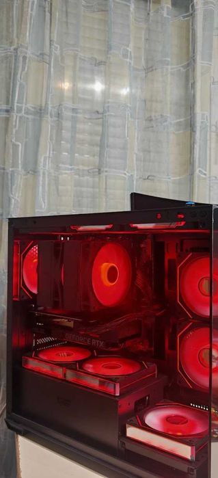 Комютър за Гейминг и Забавления Ryzen 7 7700/32Gb/1TB SSD nVme/Asus RТX 4060TI/WiFi & BT/Гаранция