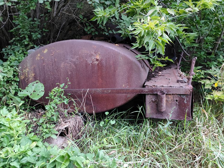 Продам бочку от бензовоза