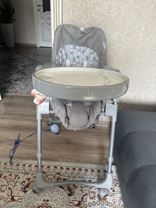 Продам детский стульчик для кормления