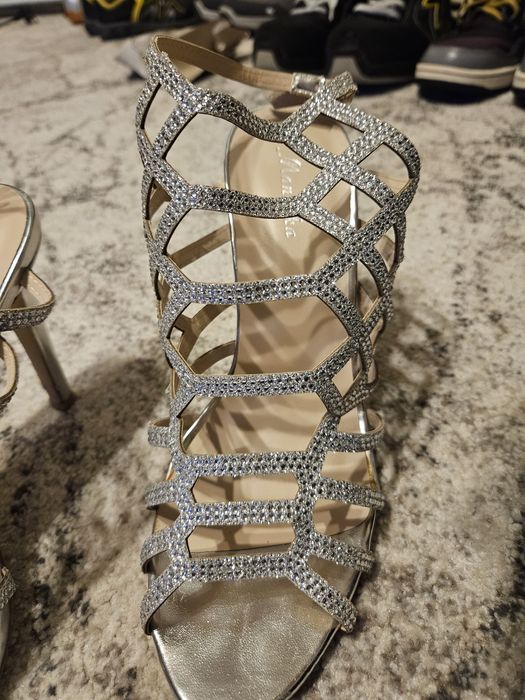 Vand sandale elegante argintii dama 40 nunta, botez, banchet