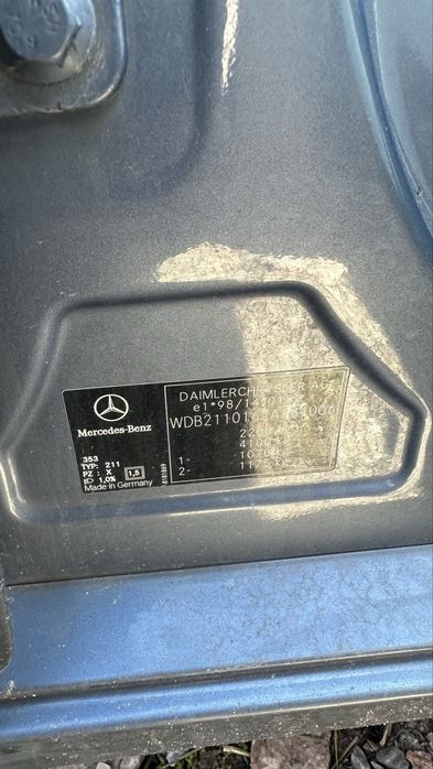 Mercedes E270 w211 на части