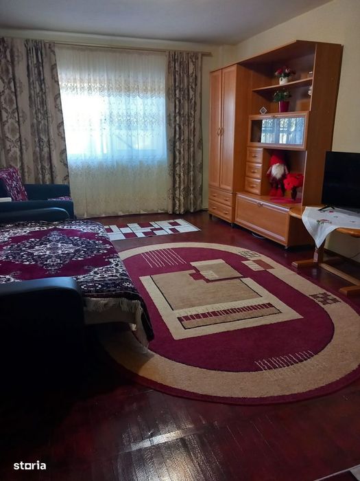 Apartament 2 camere, balcon, gata de utilizare