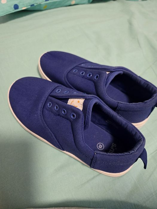 Детски сини гуменки