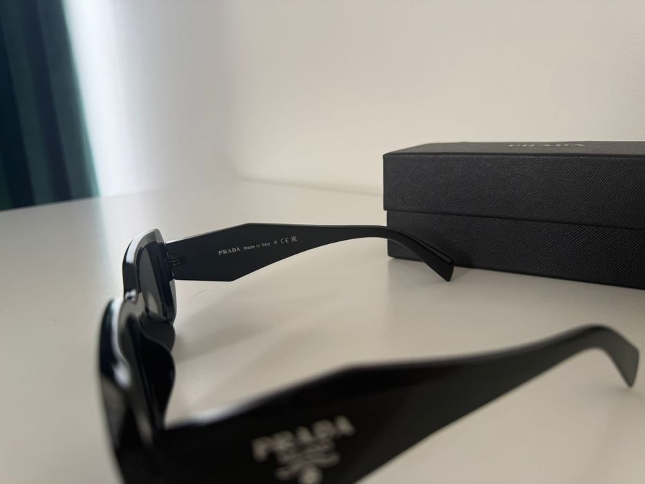 Ochelari de Soare Prada