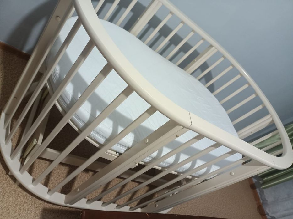 Продам детскую кровать