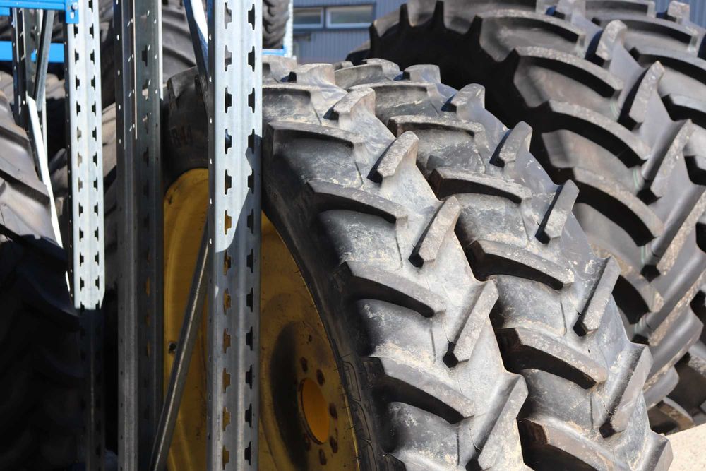Cauciucuri Legumicole 270/95R44 BKT India Radiale Noi Jante Separat