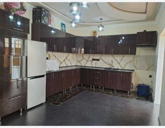 4 хона 3,5 сотикдан иборат булган  тамирланган, ховли сотилмокда,