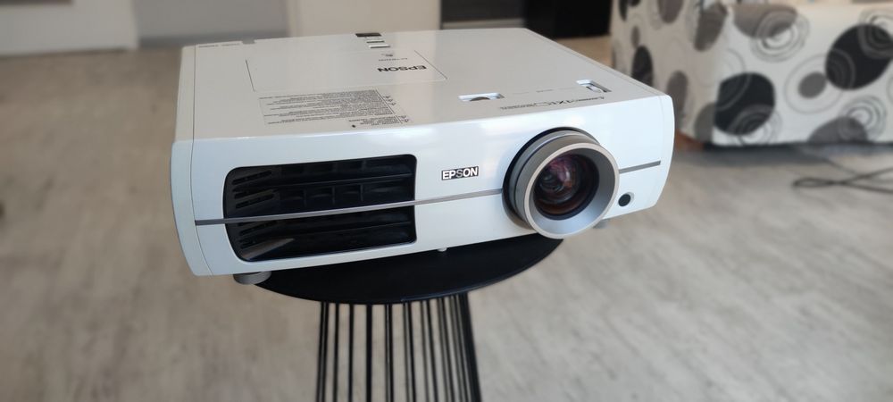 Проектор Epson EH-TW3200 Full HD 1080p – домашно кино