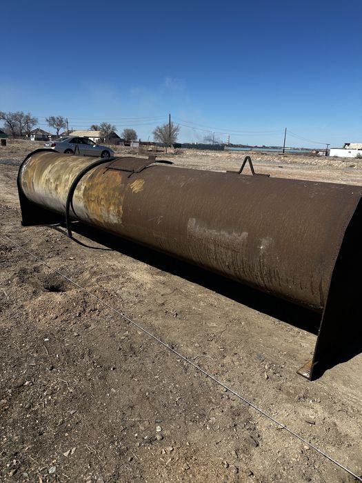 Емкость для воды и т.д.