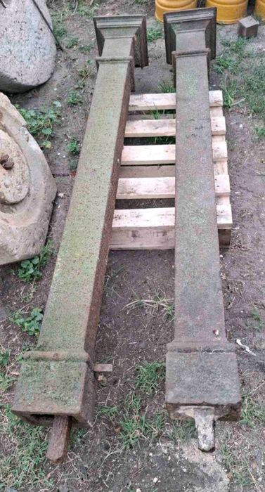 Stâlpi vechi fontă 5buc.Piese fonta balustrada