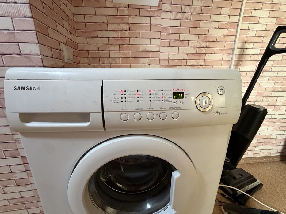 Стиральная машина продам
