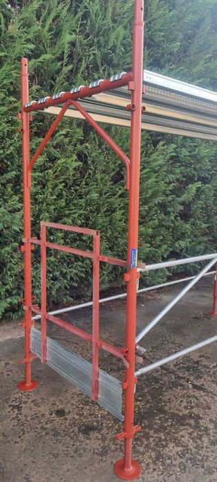 Schela metalica Italiana, schele metalice noi cu pasul de 1,8 m