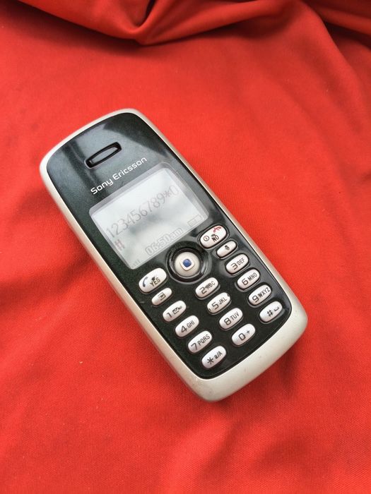 Sony Ericsson t300  ( decodat)