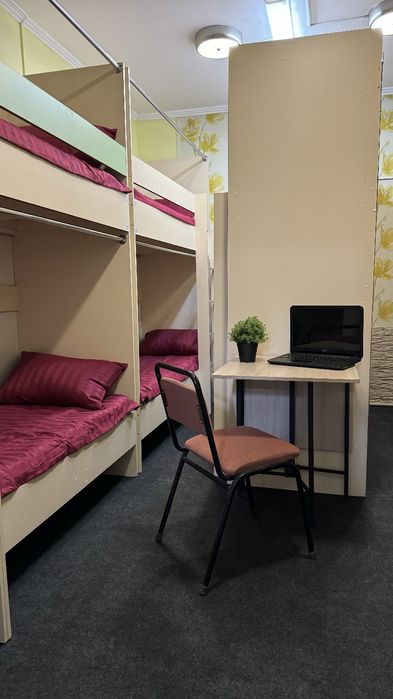 Хостел 4200  сутки