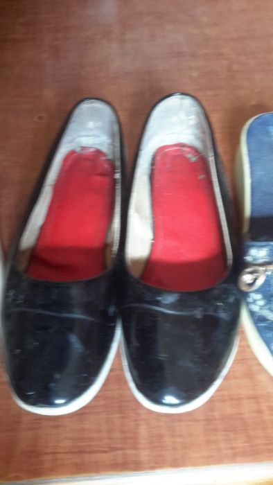 Продам обувь