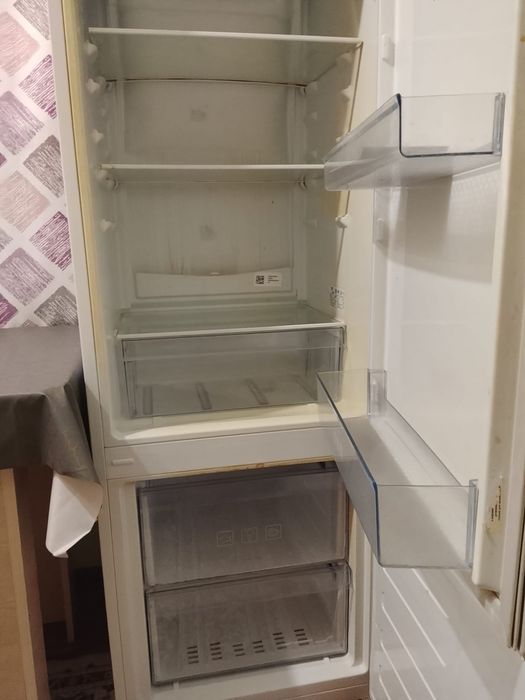 Продам холодильник