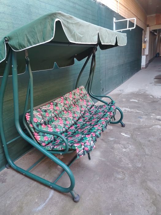 Дачный качеля продаётся