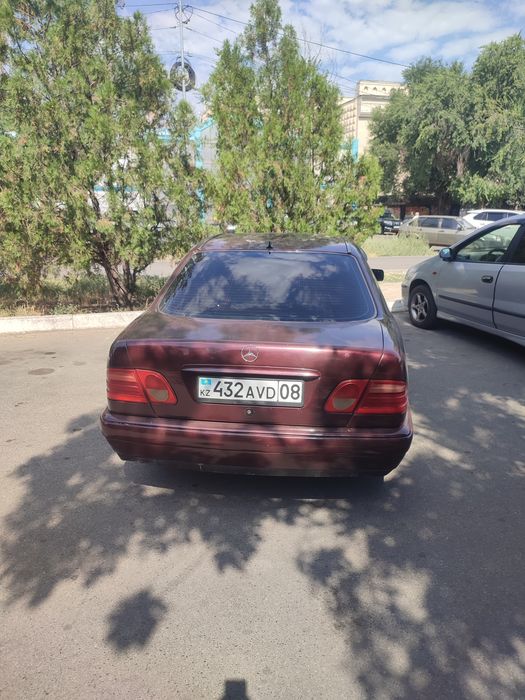 Продам Мерседес w210