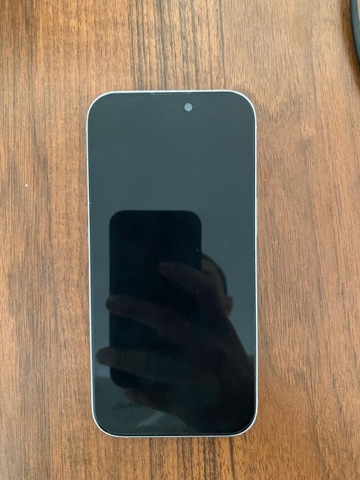 продам айфон 15 128 гб