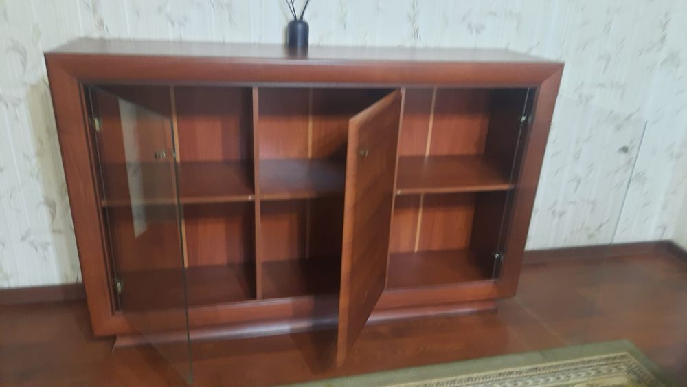 Комод и полка навесная