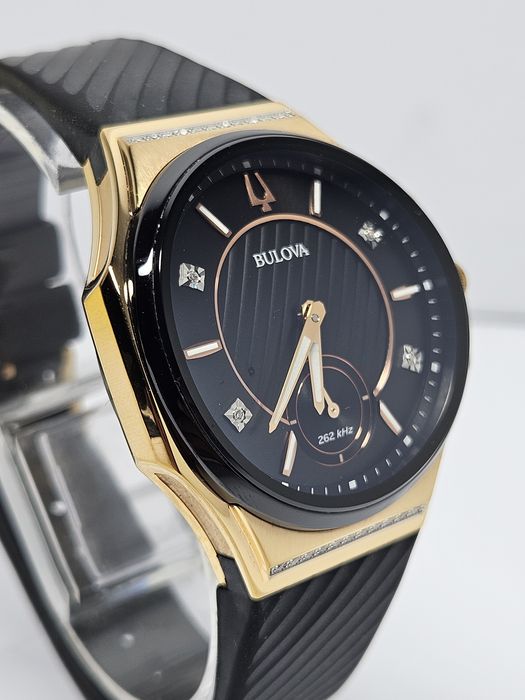 Bulova CURV Diamond 98R239.