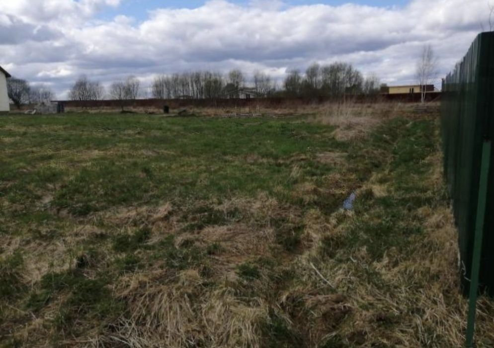 Дурмон Қ.Ф.Й  Бирлик маҳалласида 6 сотихли ер участкаси сотилади.