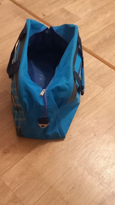 Сумка дорожная вместительная