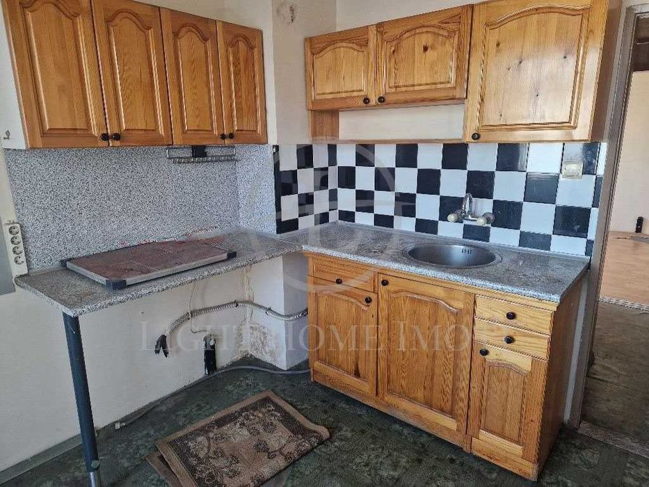 Реф. 4022 Двустаен / Три отделни стаи Мол Плаза