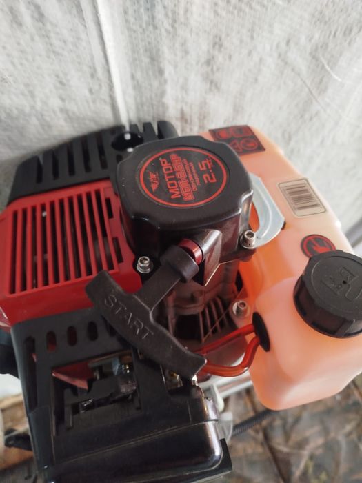 Лодочный мотор новый