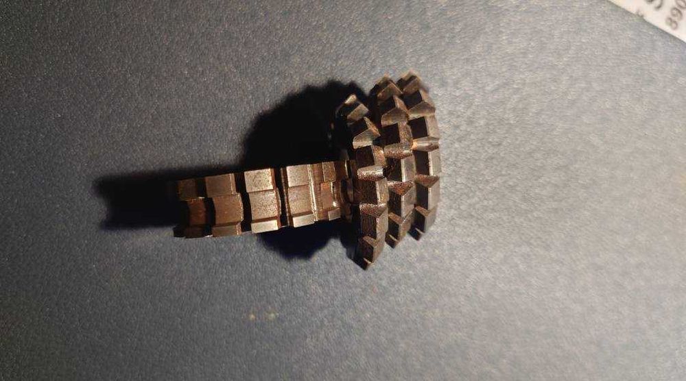 Freze prelucrat roti dintate