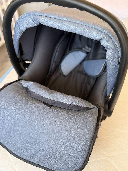 Комбинирана количка 3в1