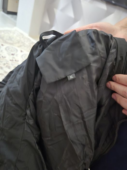 Продам зимнюю куртку