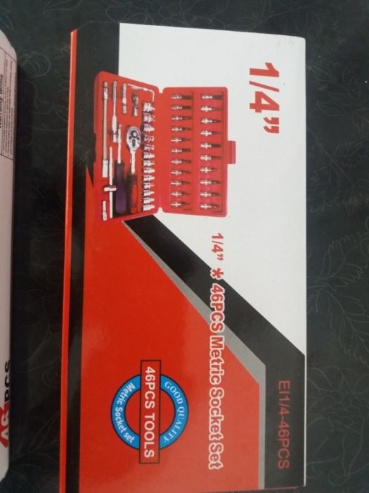 Набор ключей и инструментов 46 - деталь.